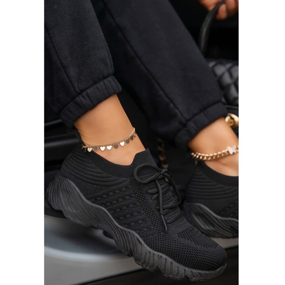 Black Slip On Comfy Athleisure Sneakers - Picture 6 of 10